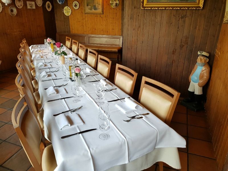 2016(Mai) il Faro Bankett Zuerich-Str.30 Duebendorf Restaurant Pizzeria Pizza-Kurier za.jpg